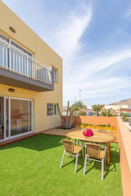 Garden House With Two Terraces * Corralejo