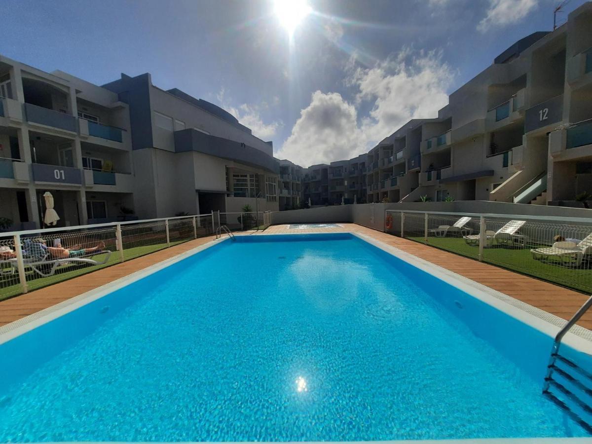 Sunset 230, Sun, Big Pool, Wifi Fiber, Central, Near Main Street And Apartment
