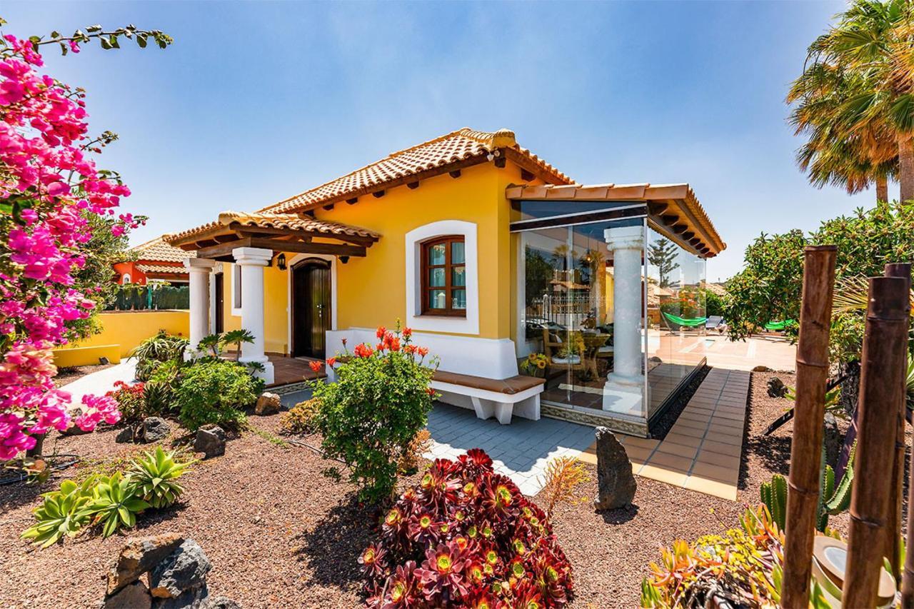 Villa Relax 2 Private Pool By Holidays