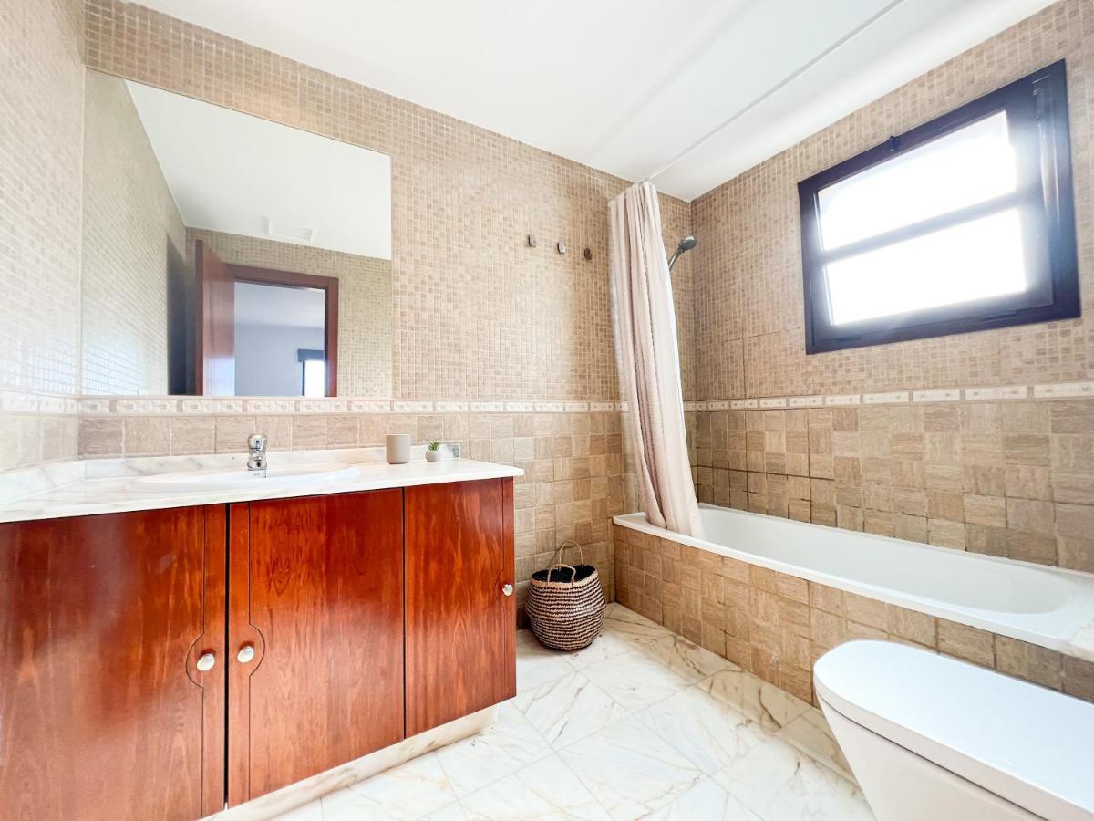 Tarabilla With Private Pool & Ocean Views Villa