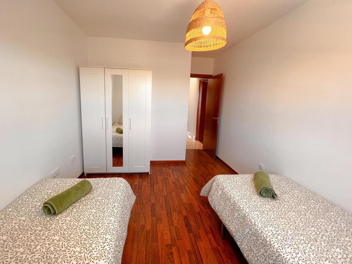Tarabilla With Private Pool & Ocean Views * Corralejo