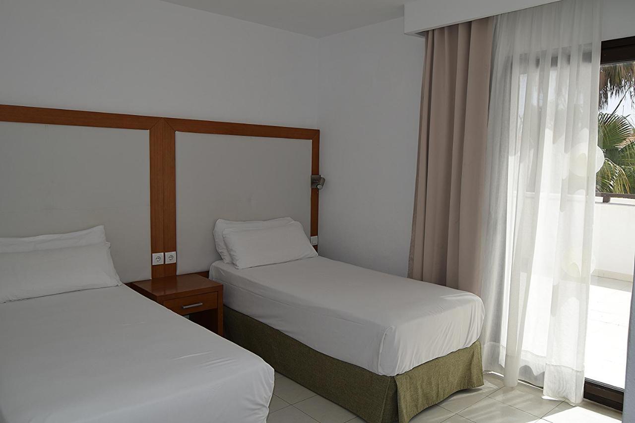 Hesperia Bristol Playa Apartment *