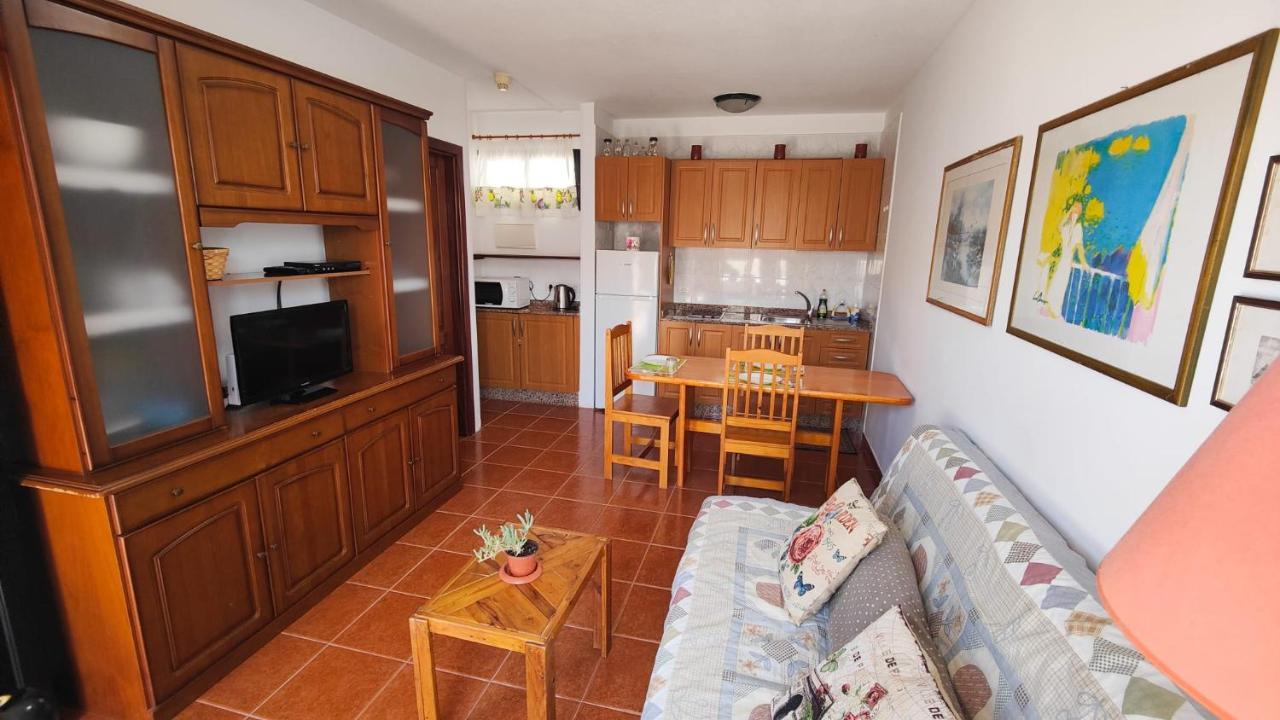 Sweet Flat With Private Patio Dunasol Apartment