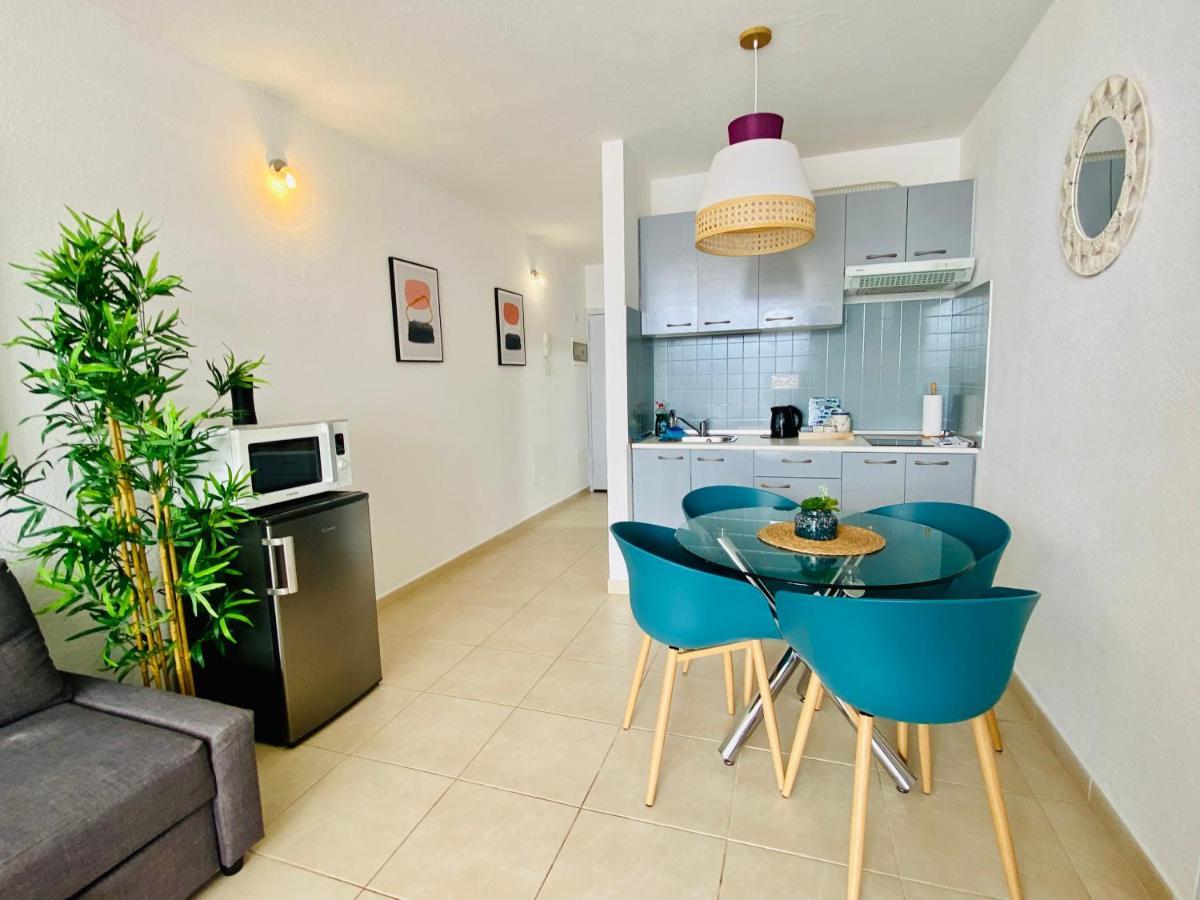 Golden Wave Apartment