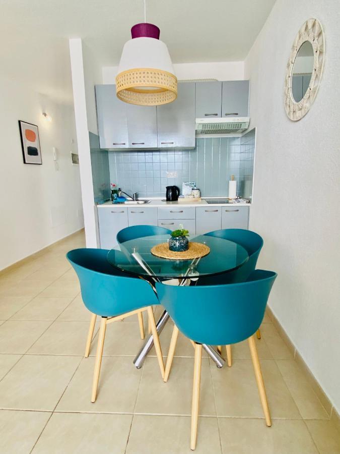 Apartment Golden Wave