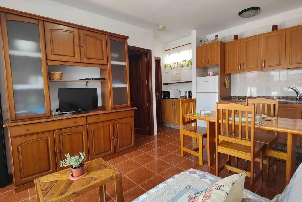 Sweet Flat With Private Patio Dunasol