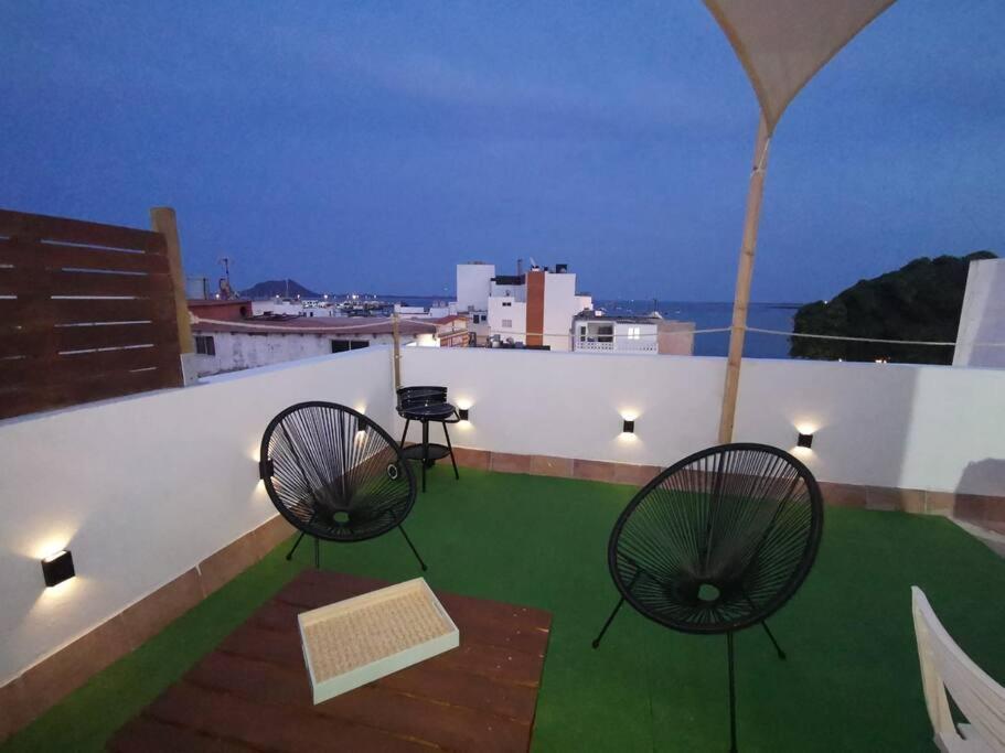 Con Vistas Al Mar En El Centro De Apartamento *