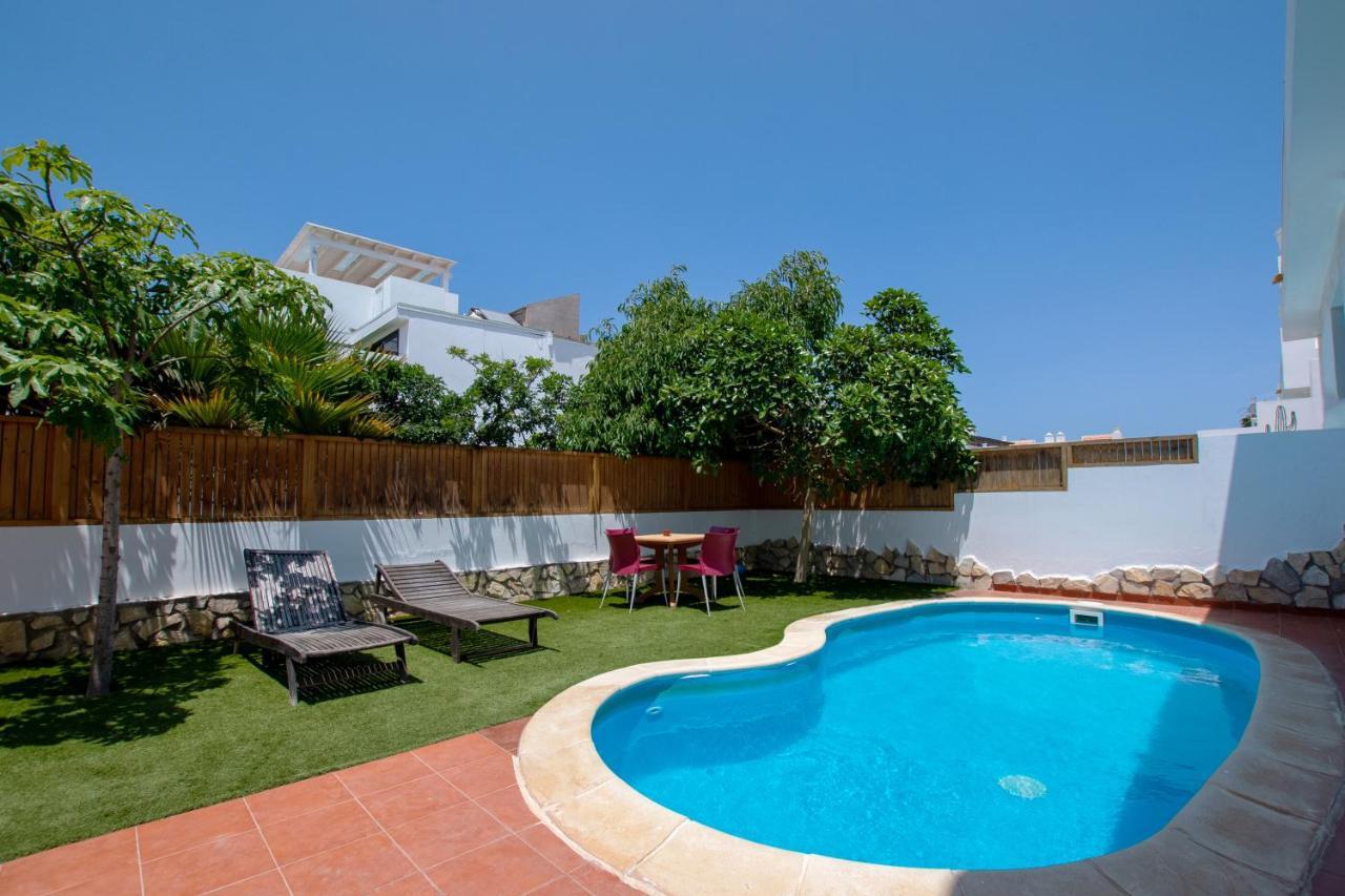 Surf Riders Fuerteventura Guest house 2*