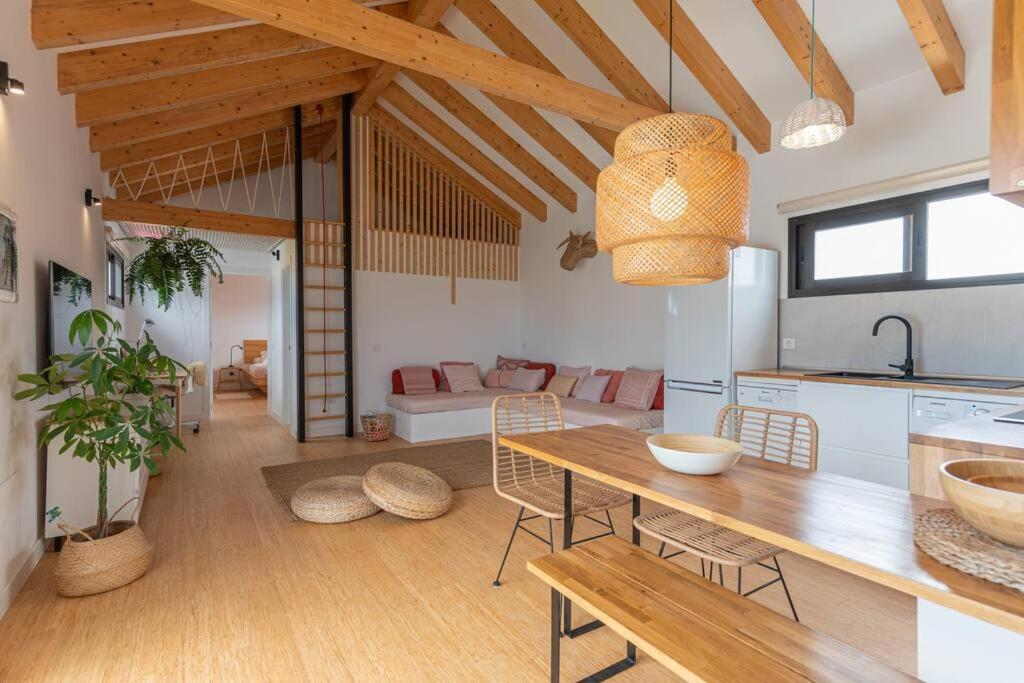 Loft In Apartment *