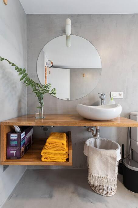 Loft In Apartment