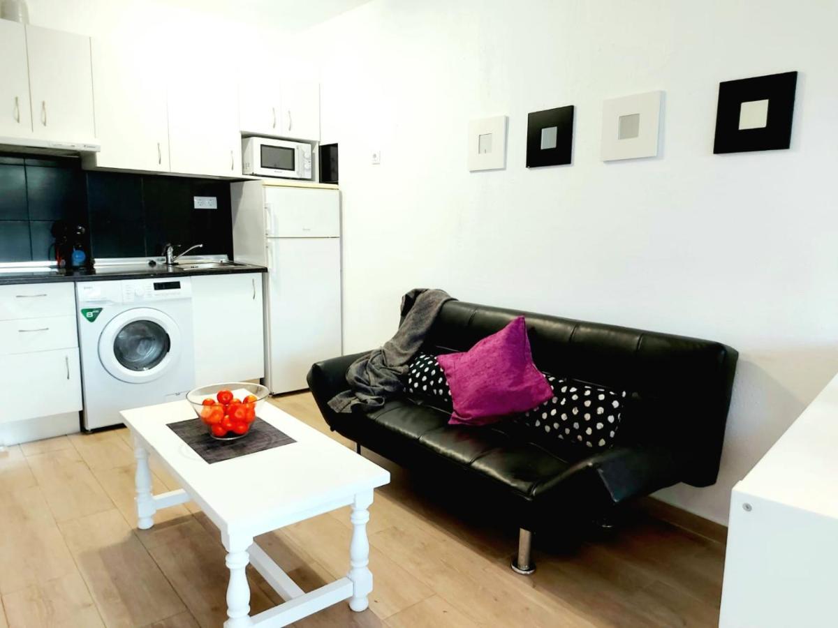 Estudios Center * Corralejo
