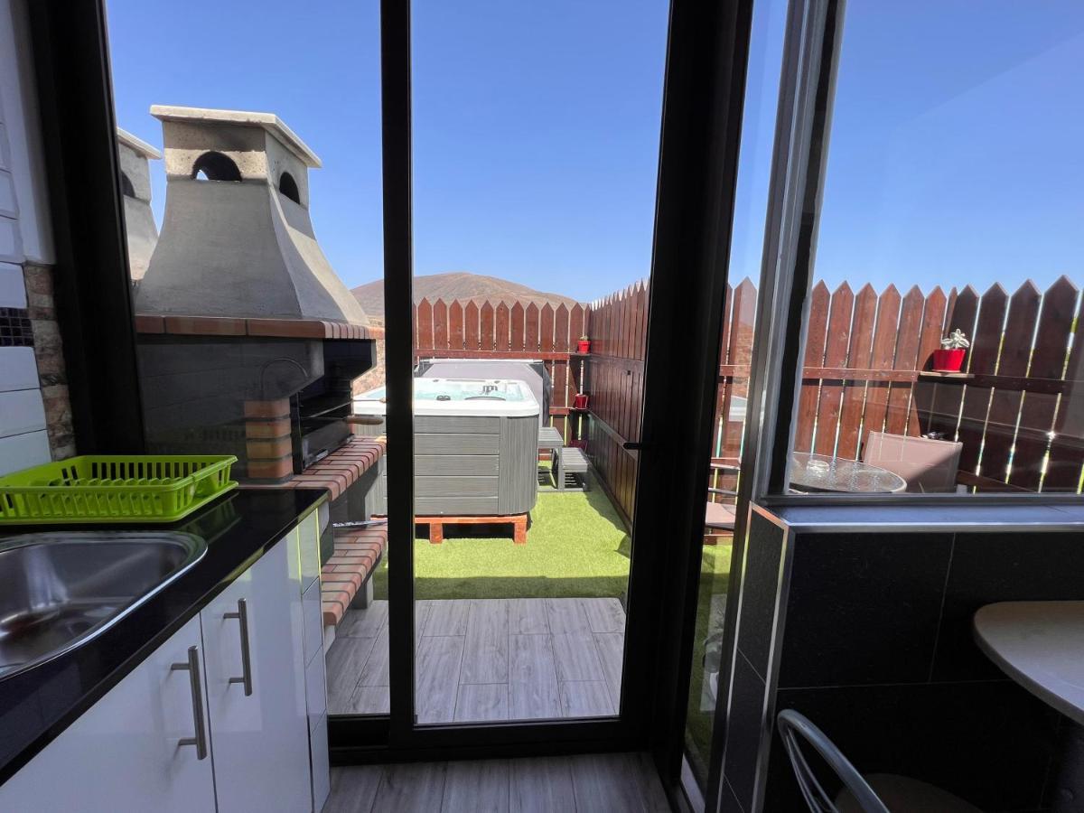 Apartment Estudio Agradable, Con Jacuzzi, Terraza Y Barbacoa, Totalmente Independiente Corralejo