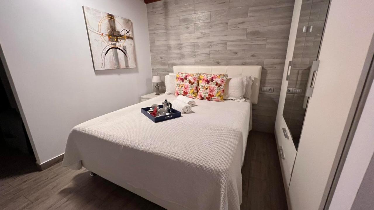 Estudio Agradable, Con Jacuzzi, Terraza Y Barbacoa, Totalmente Independiente Apartment *