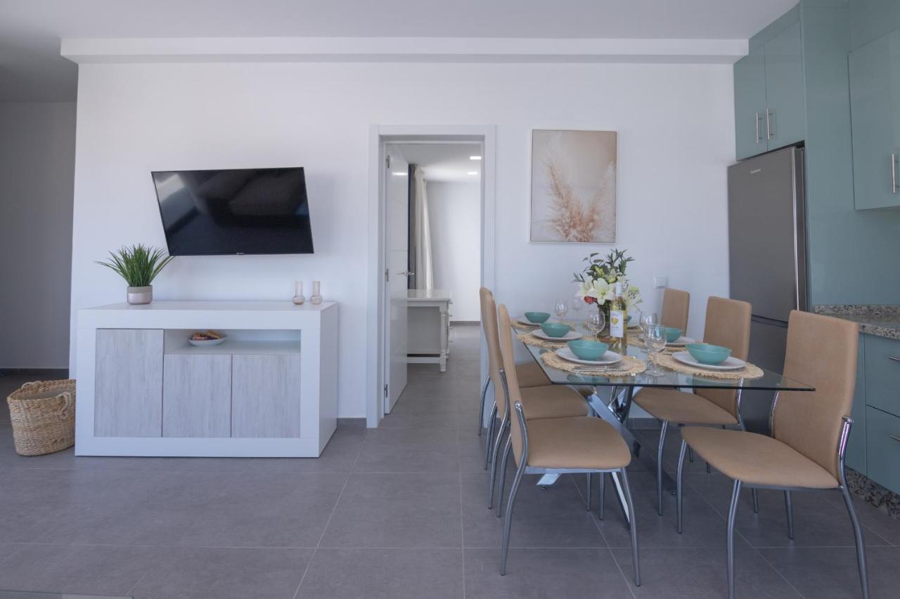 Appartement 5 Beachfront By Holidays