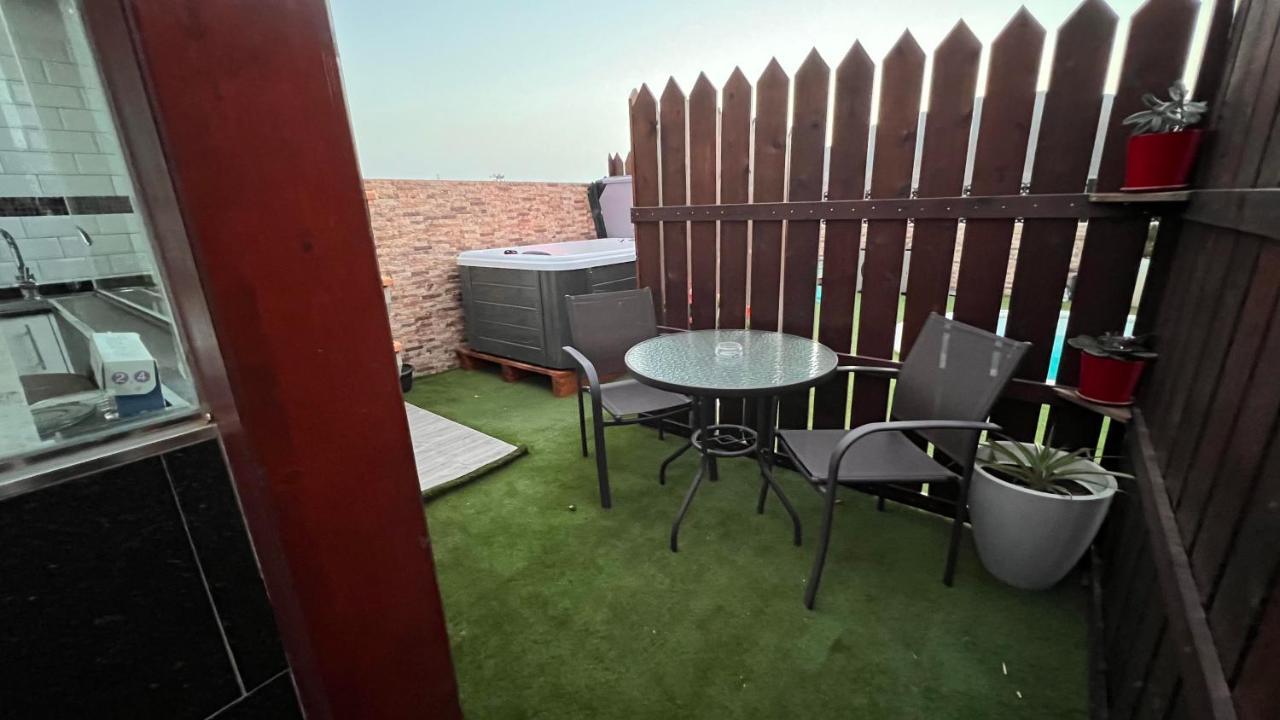 Estudio Agradable, Con Jacuzzi, Terraza Y Barbacoa, Totalmente Independiente *