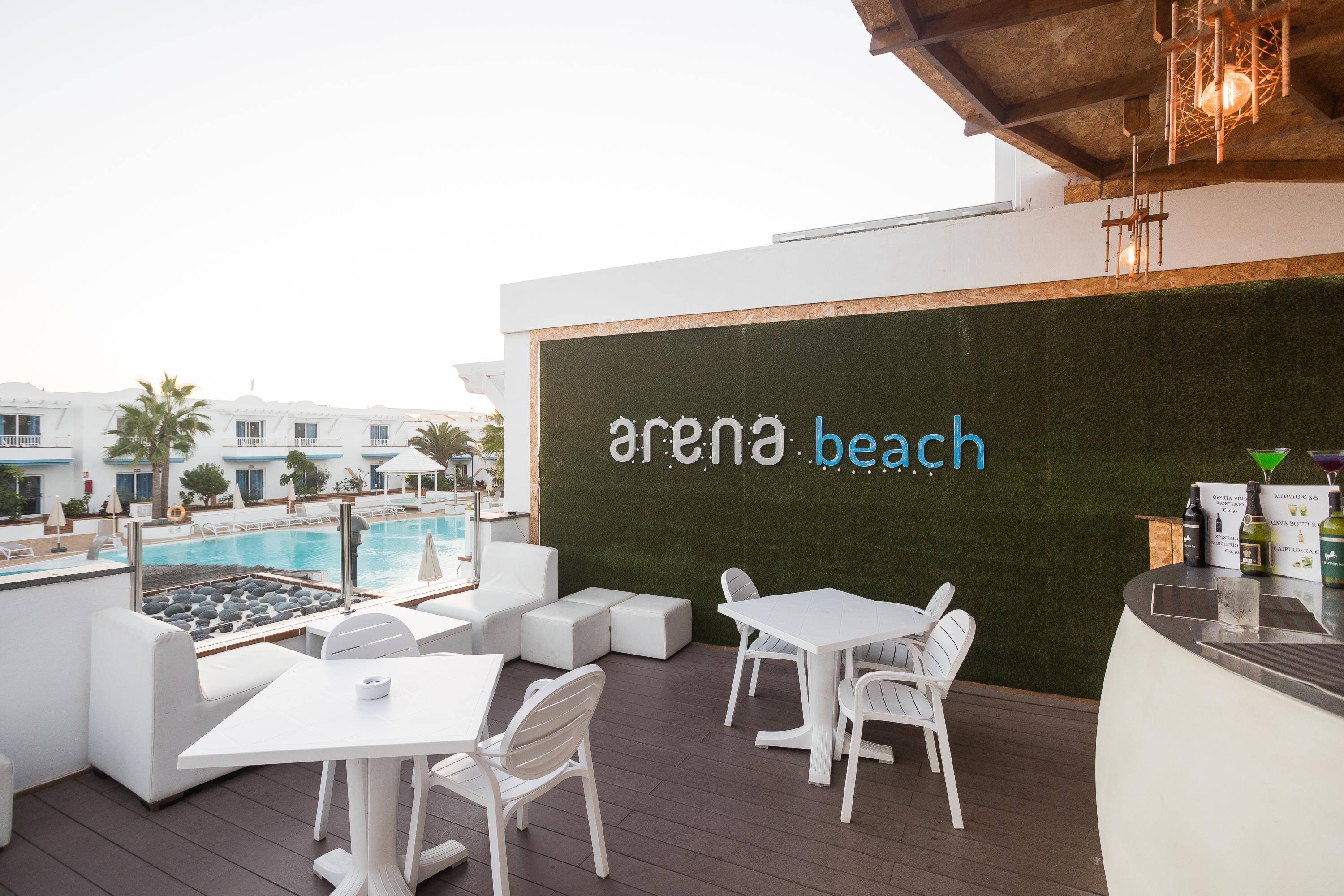 Arena Aparthotel
