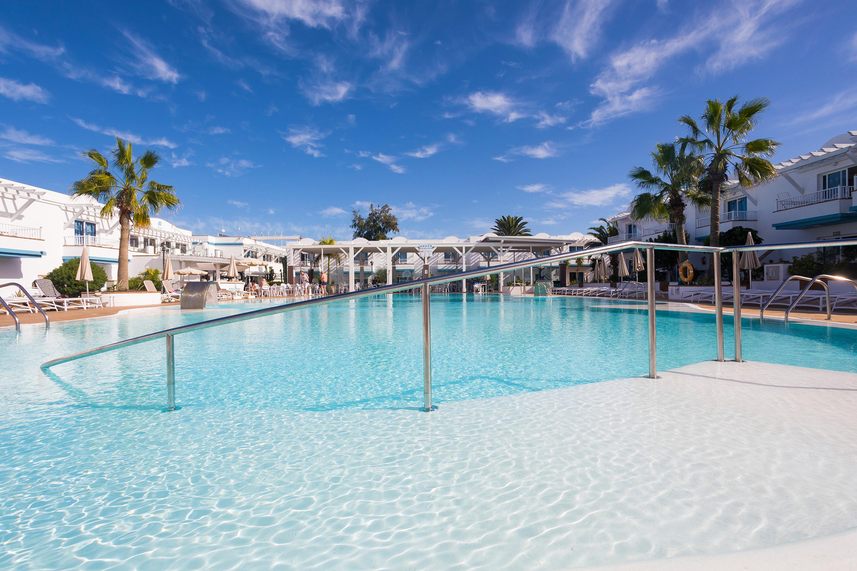 Aparthotel Arena 3*
