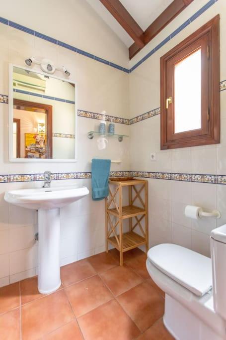 Rustica -heated Pool & Garden Near The Villa *