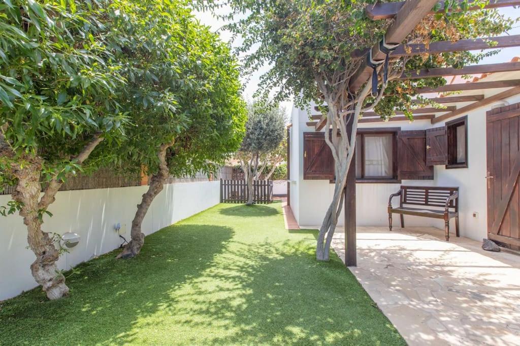 Rustica -heated Pool & Garden Near The * Corralejo