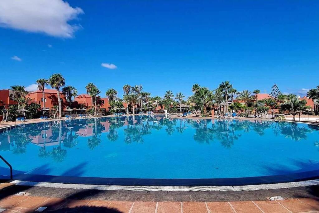 Bouganville Con Terrazza E Piscina * Corralejo