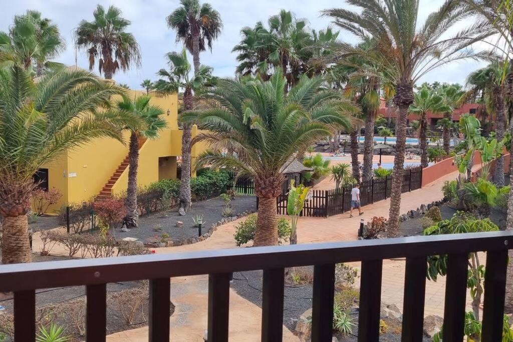 Bouganville Con Terrazza E Piscina * Corralejo