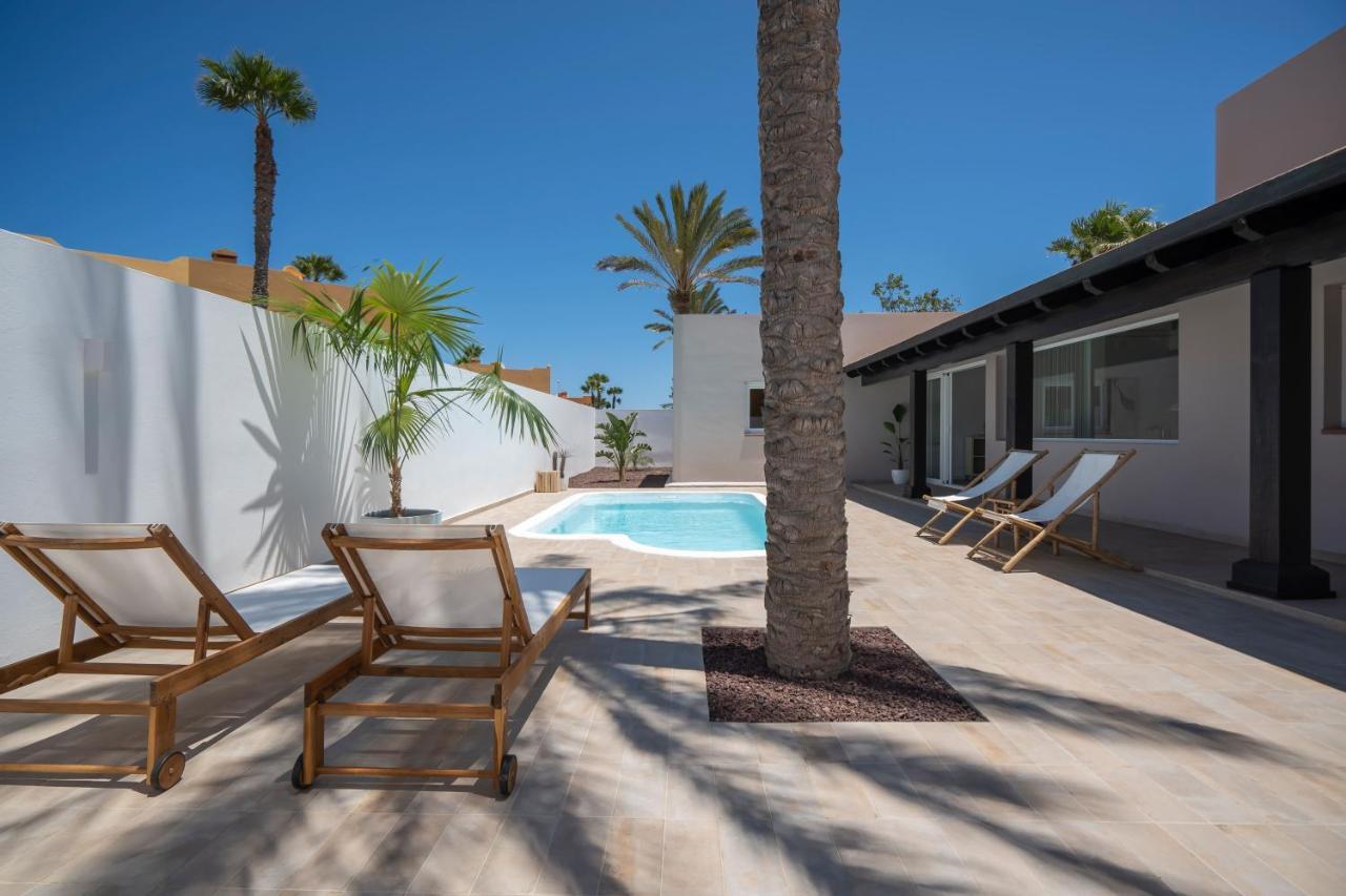 Tropico - Design House With Pool In Villa Corralejo