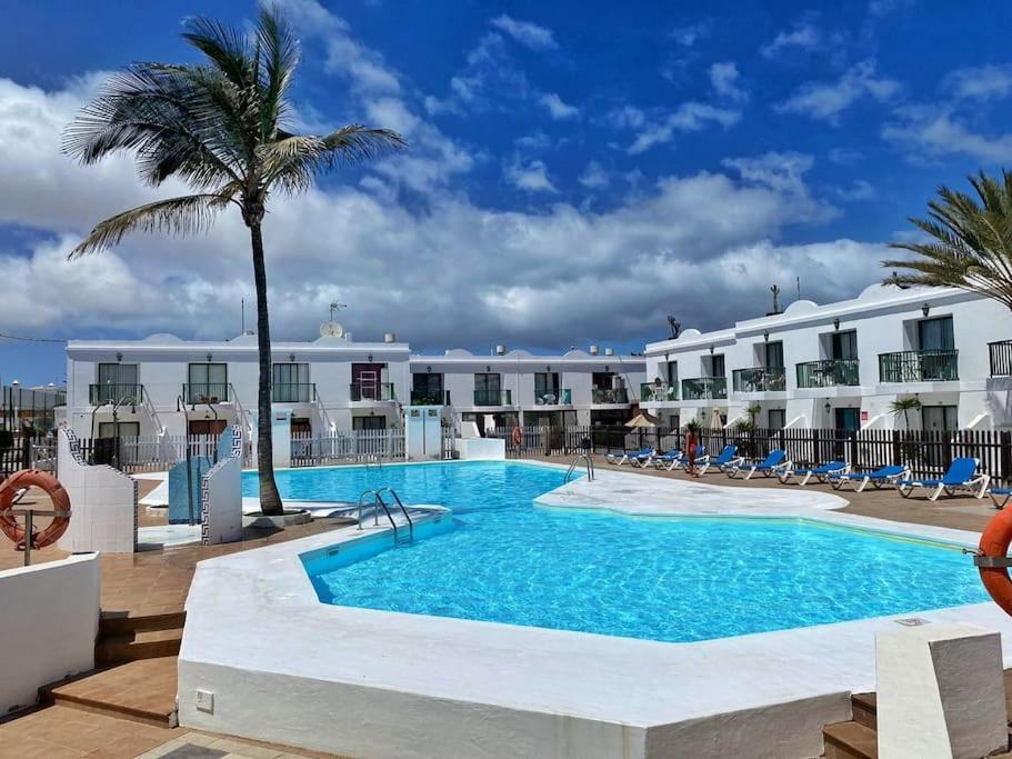 With Community Pool In Apartment Corralejo