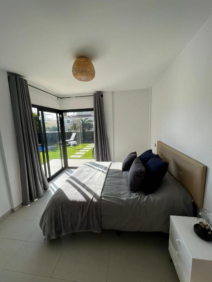 Exire Villa *