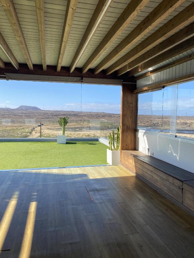 Sun And Surf Apartment *