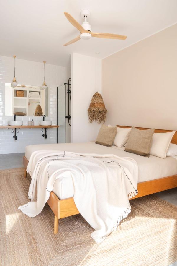 Noma - Design Space With Pool In Villa Corralejo