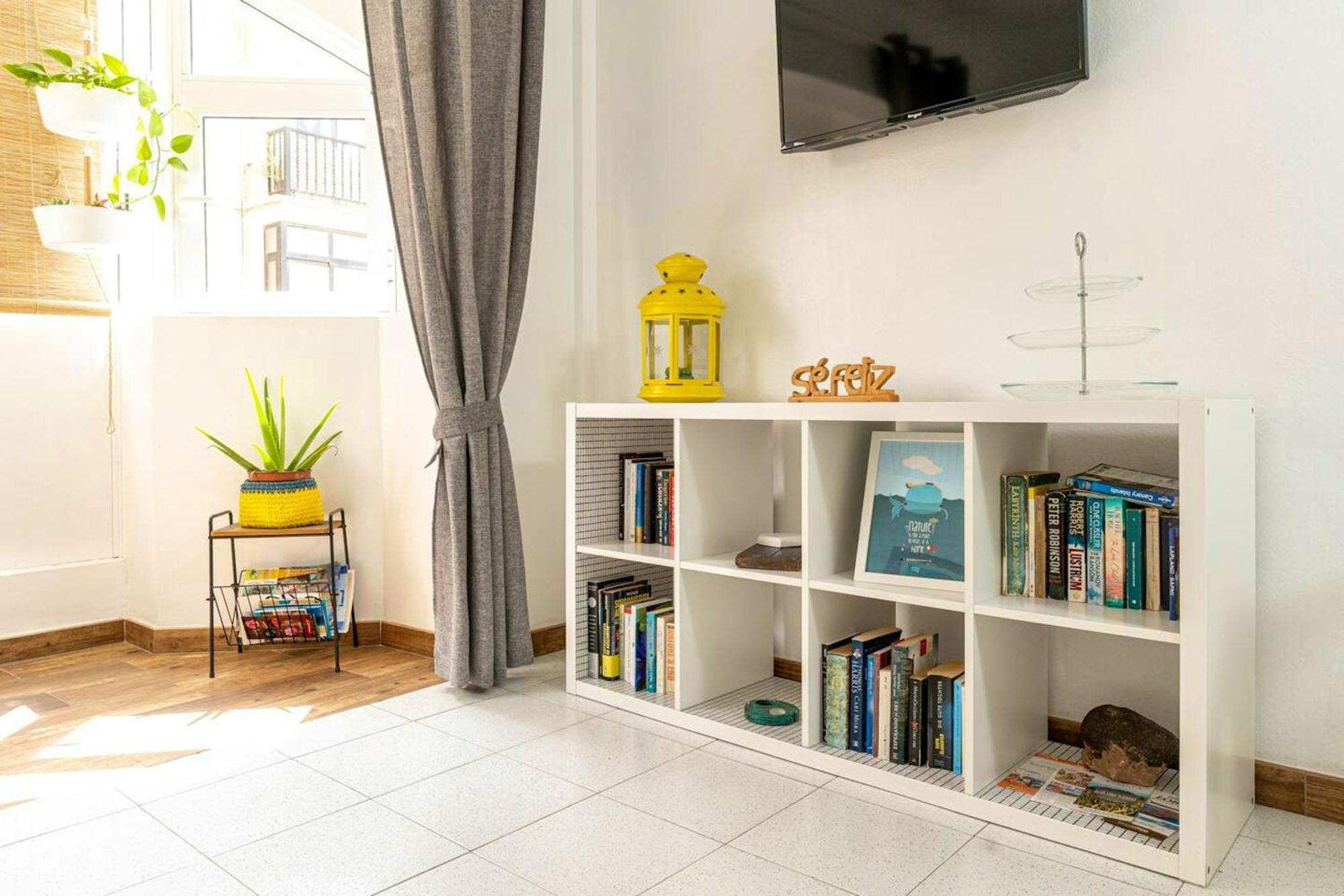 Apartment Cosy In 40 M² Close To The *