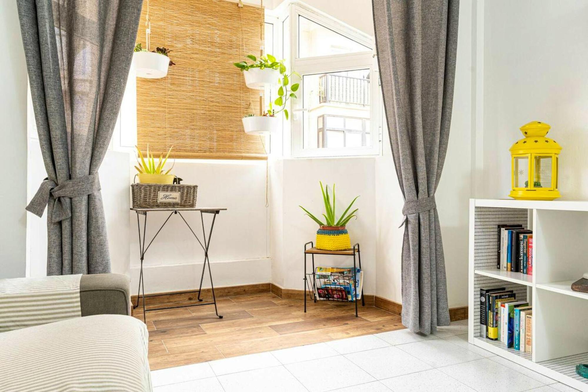 Apartment Cosy In 40 M² Close To The *