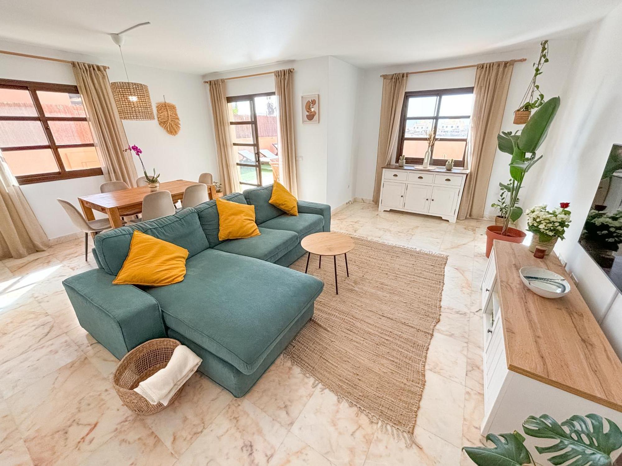 Tarabilla With Private Pool & Ocean Views Corralejo