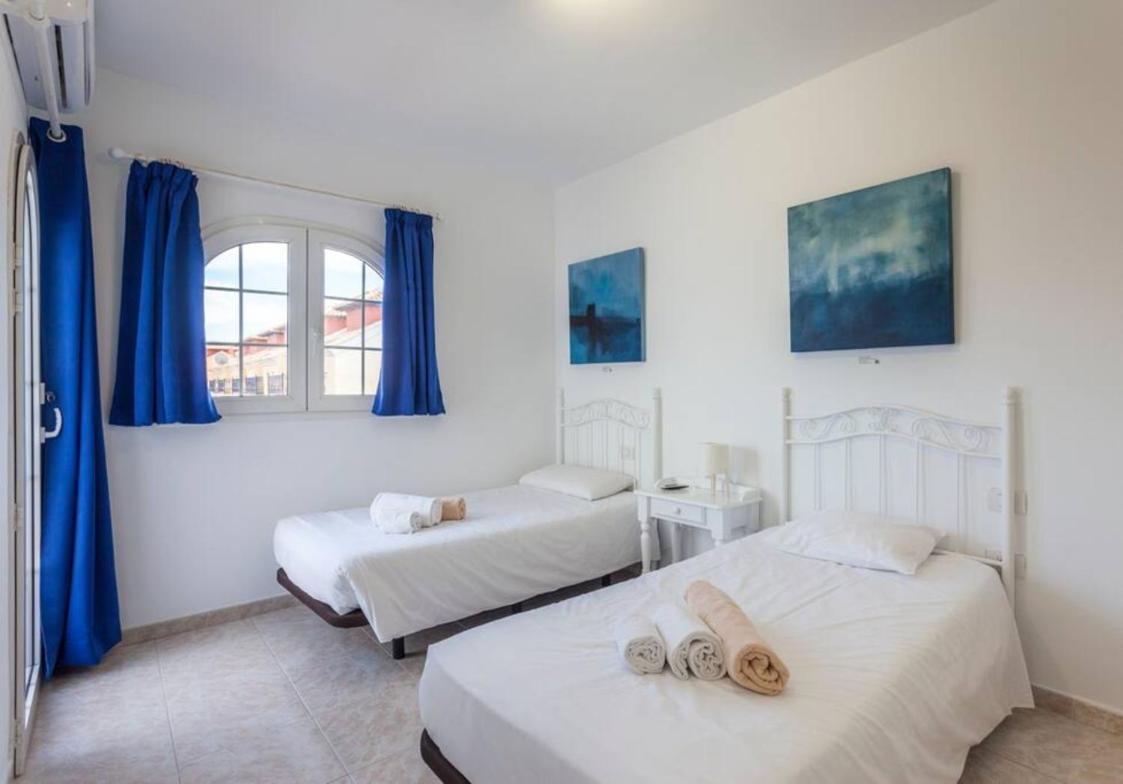 With Private Pool, Bbq, Wifi At Galera Villa Corralejo