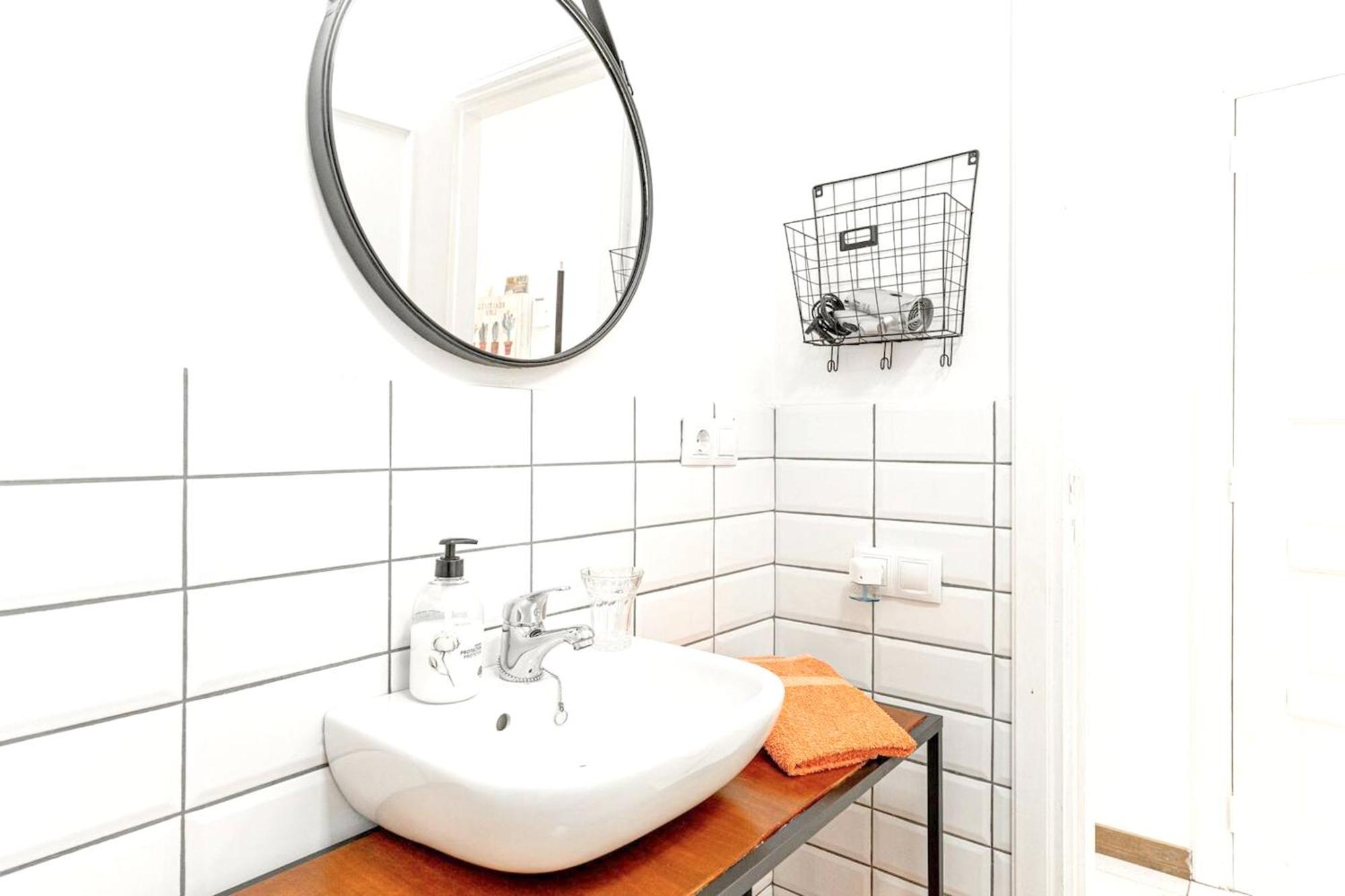 Cosy In 40 M² Close To The Apartment