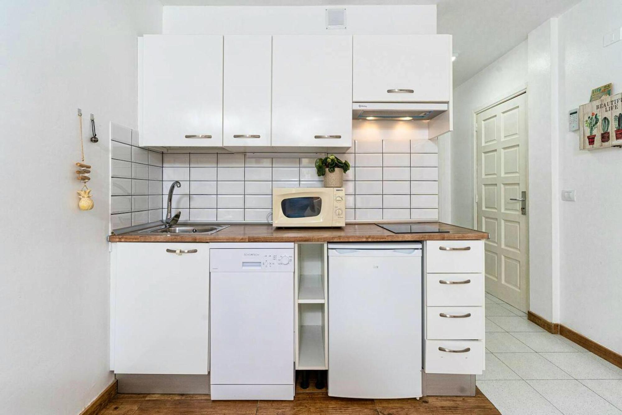 Apartment Cosy In 40 M² Close To The