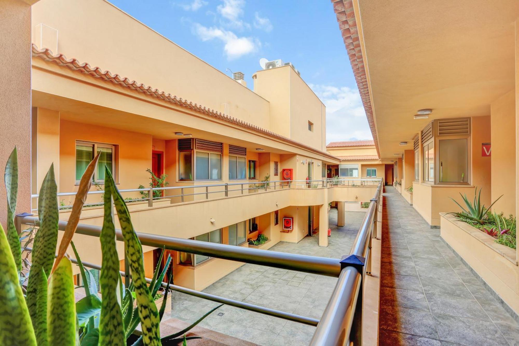 Ancla Pool On Roof Top Appartement