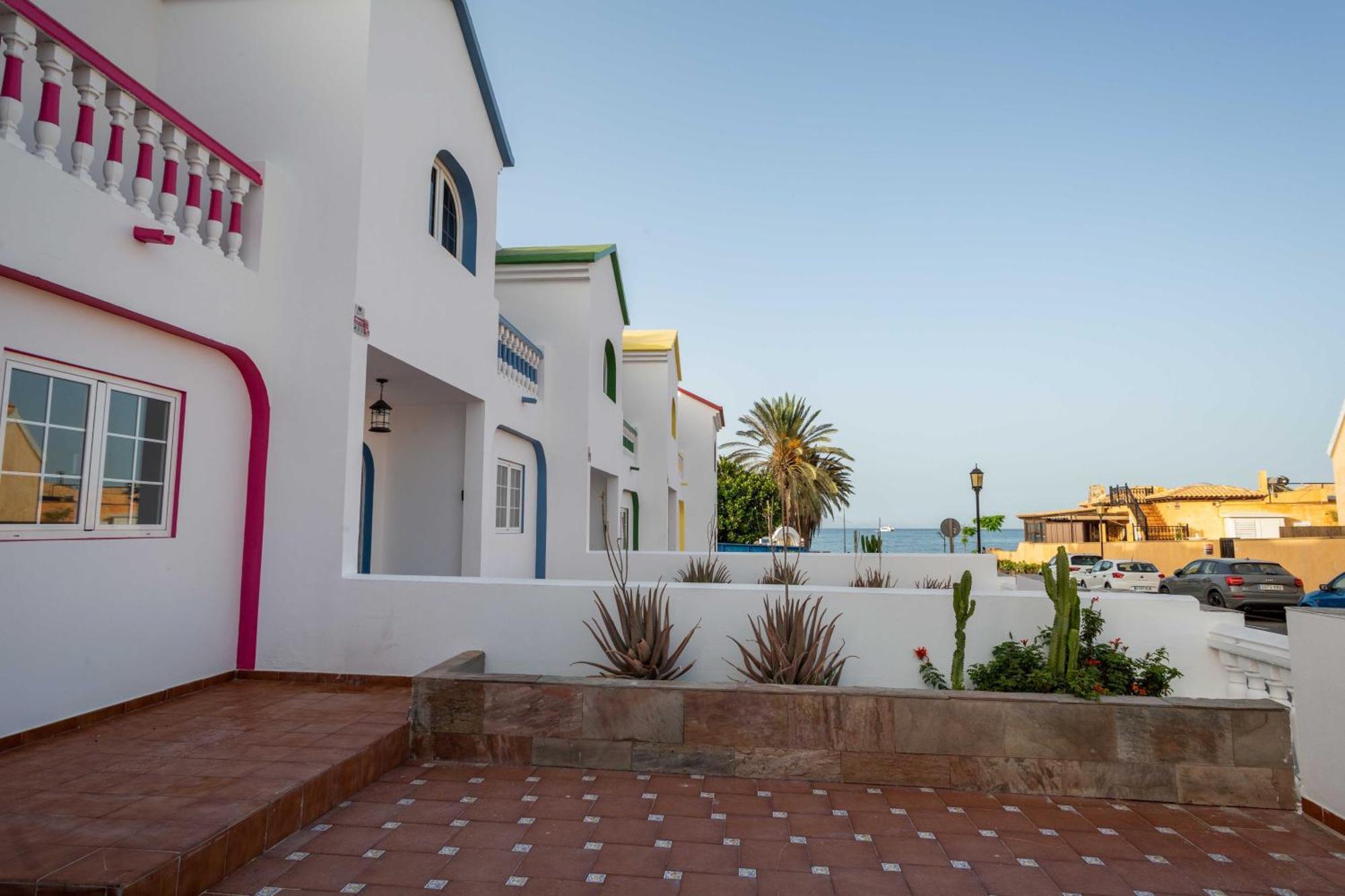 Galera Boutique Art With Private Pools, Free Wifi & Bbq, By Amazzzing Travel * Corralejo
