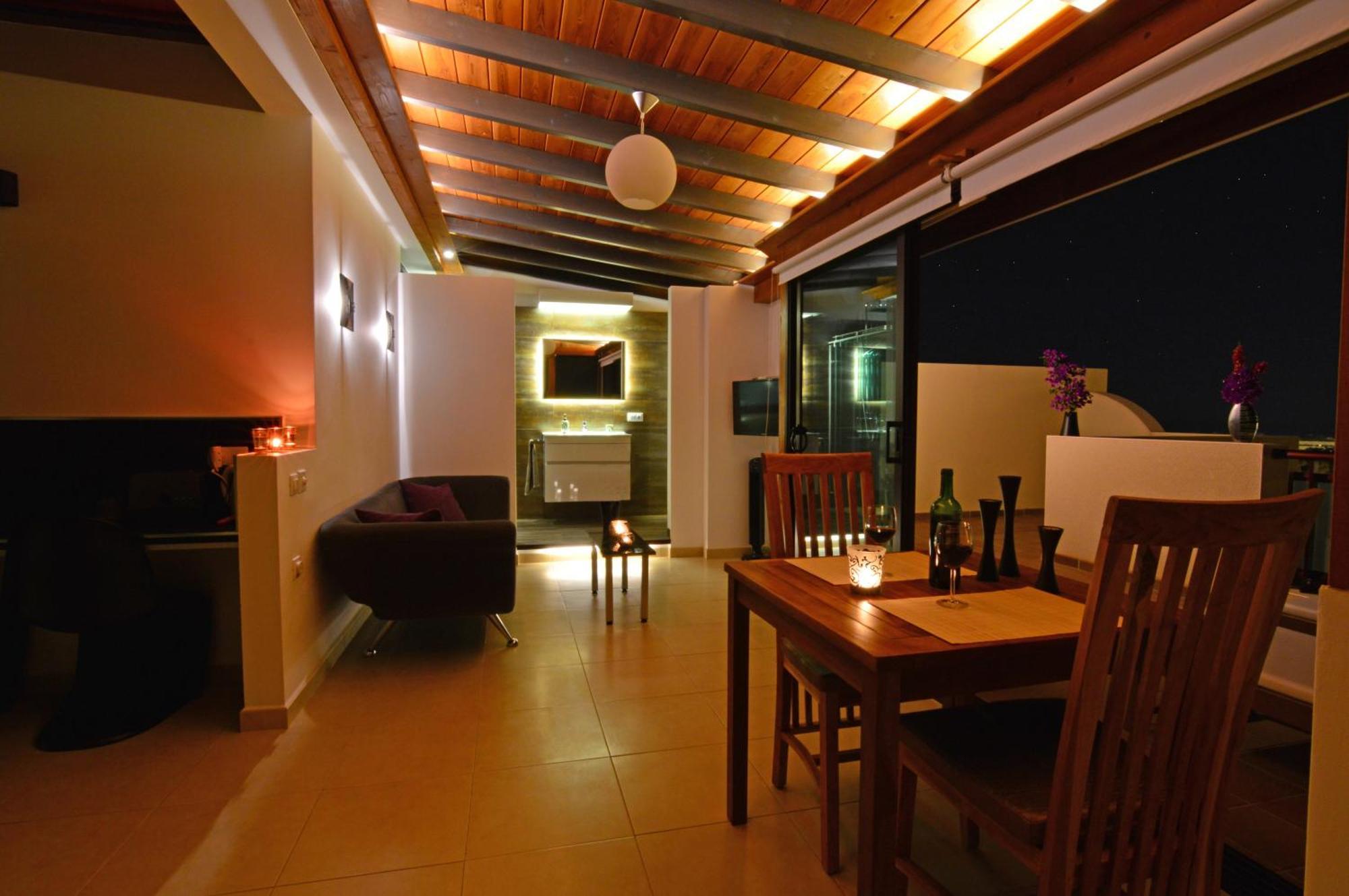 Apartment Crystalsuite. Beautiful Penthouse With Sea Views *