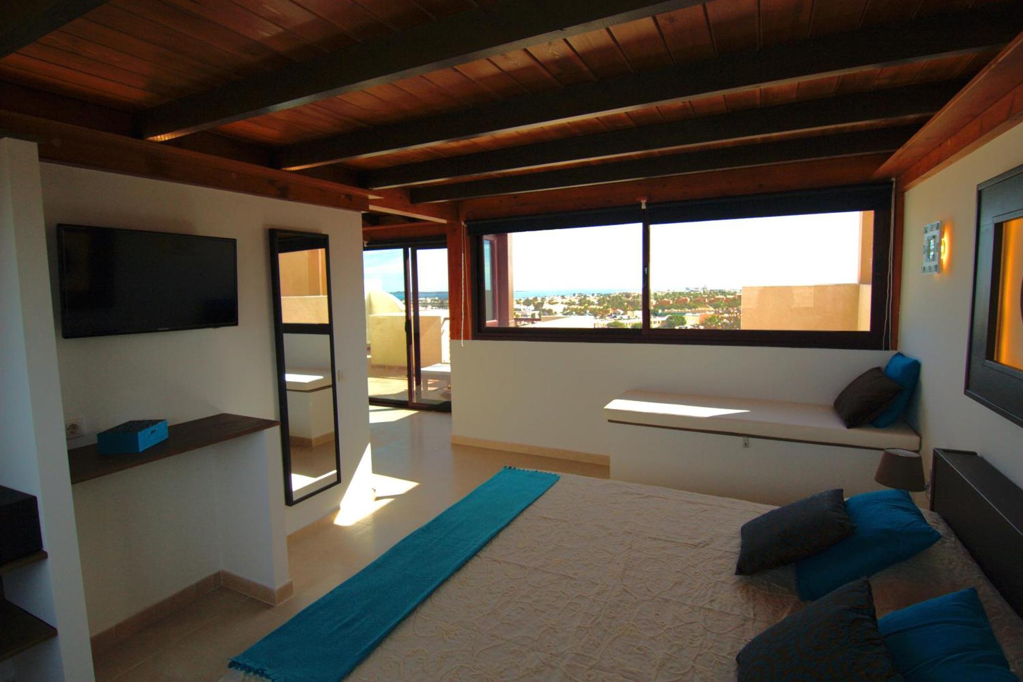 Crystalsuite. Beautiful Penthouse With Sea Views Corralejo