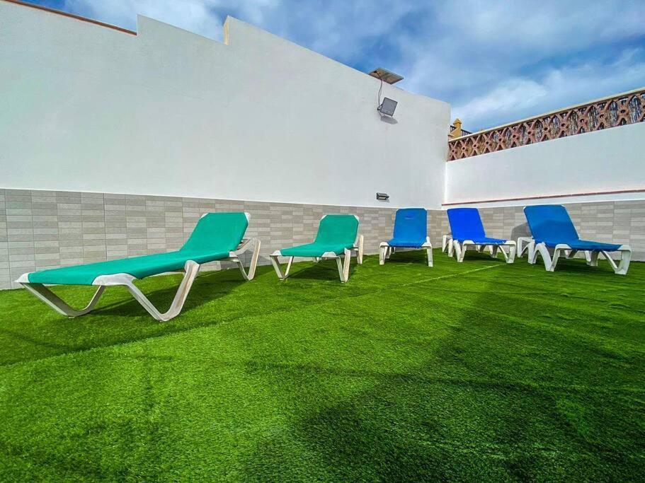 El Olivar Sun &