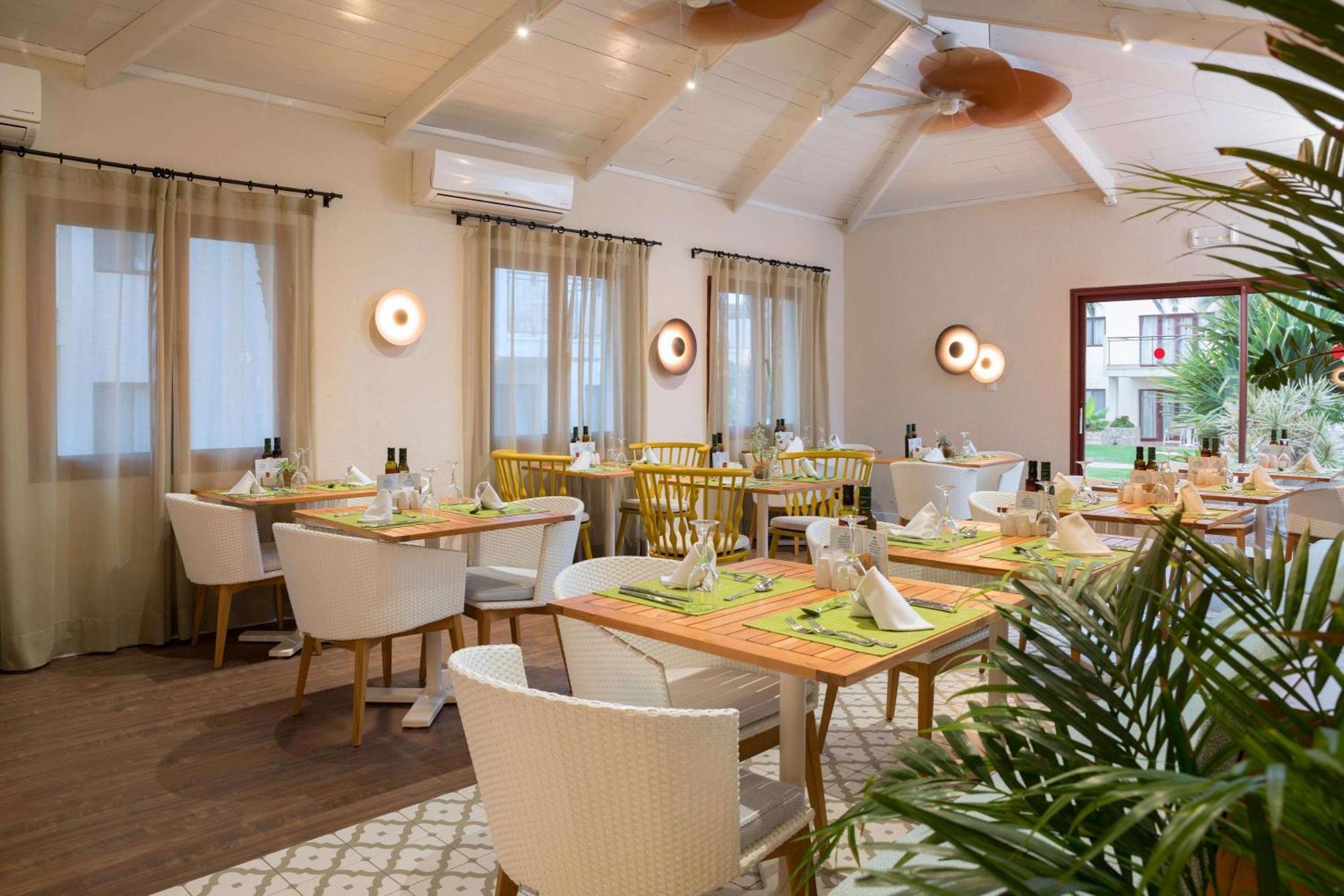 Alua Fuerteventura 4*