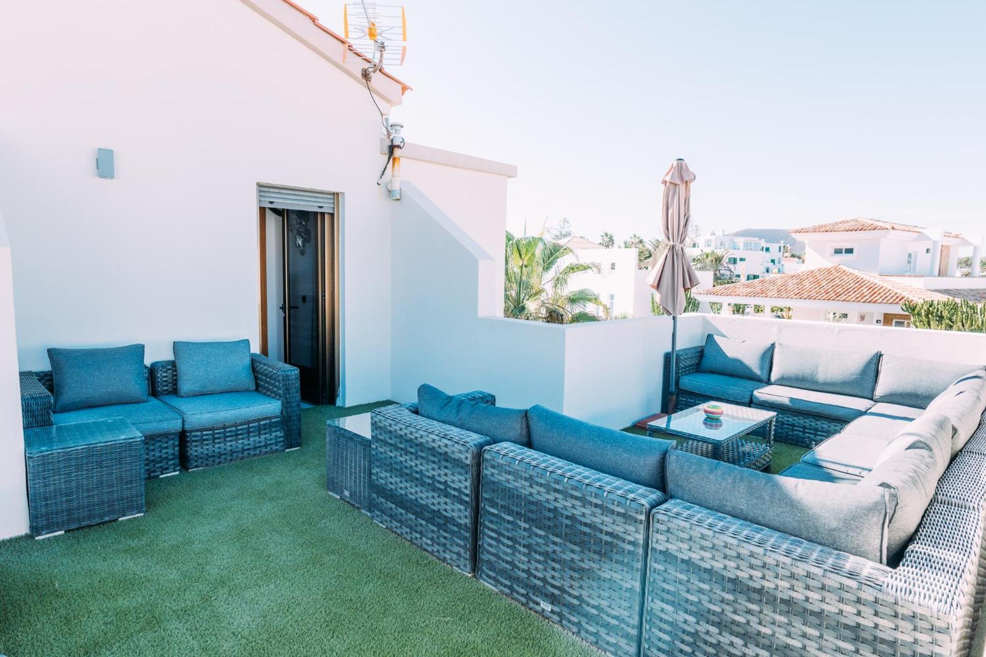 Paradise House: Piscina Privada, Playa 100m Corralejo