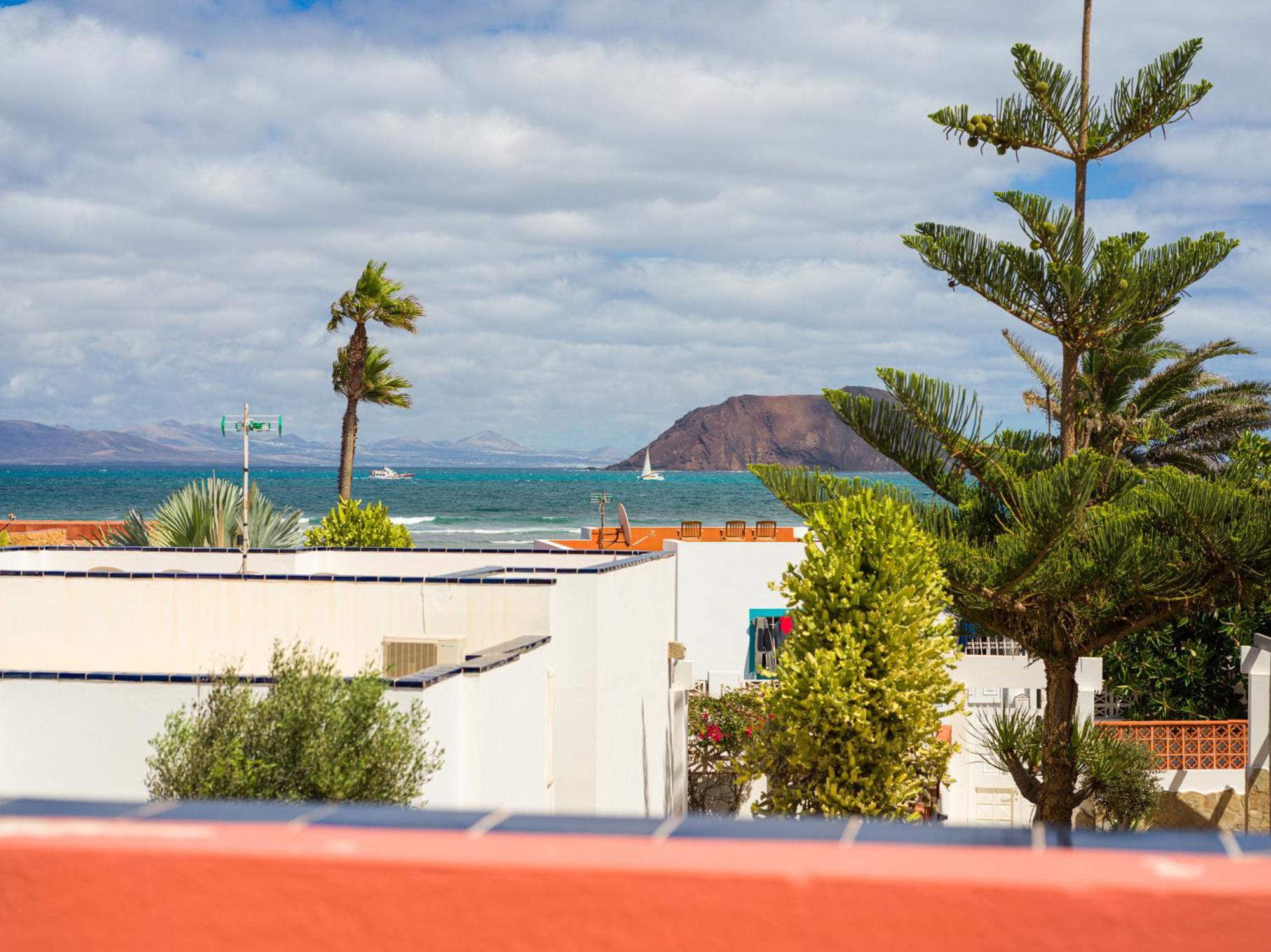 Long By Canariasgetaway Villa Corralejo