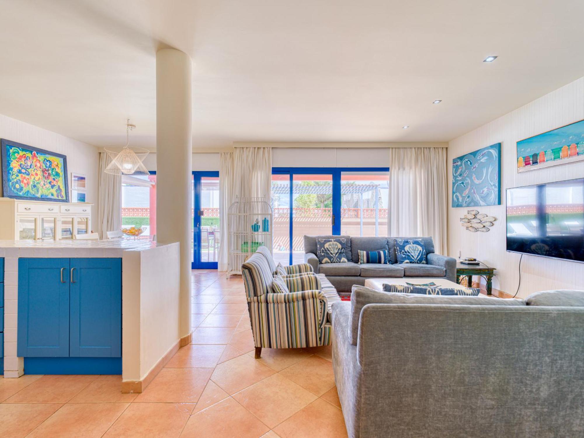 Long By Canariasgetaway Corralejo