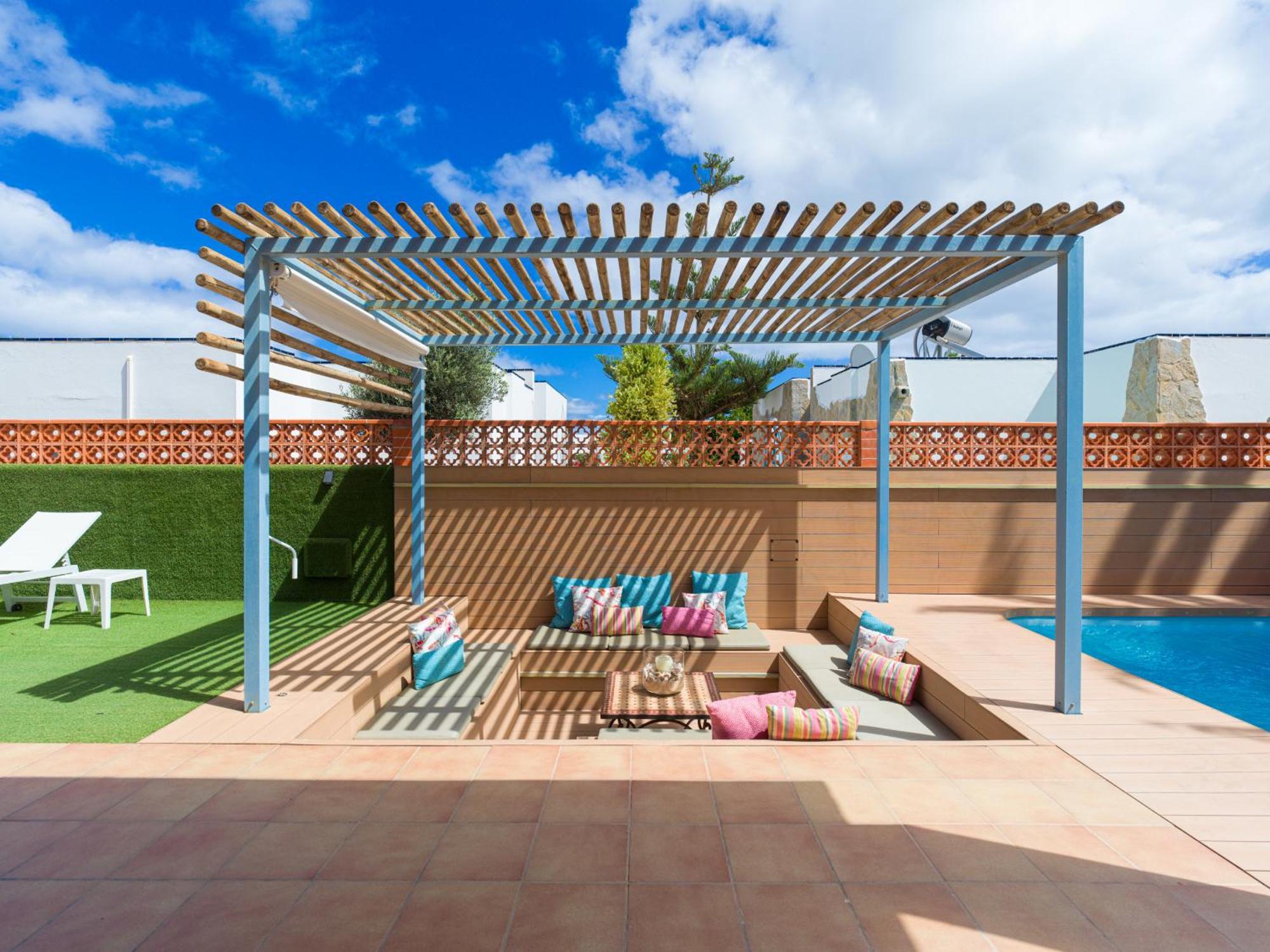 Long By Canariasgetaway Villa *