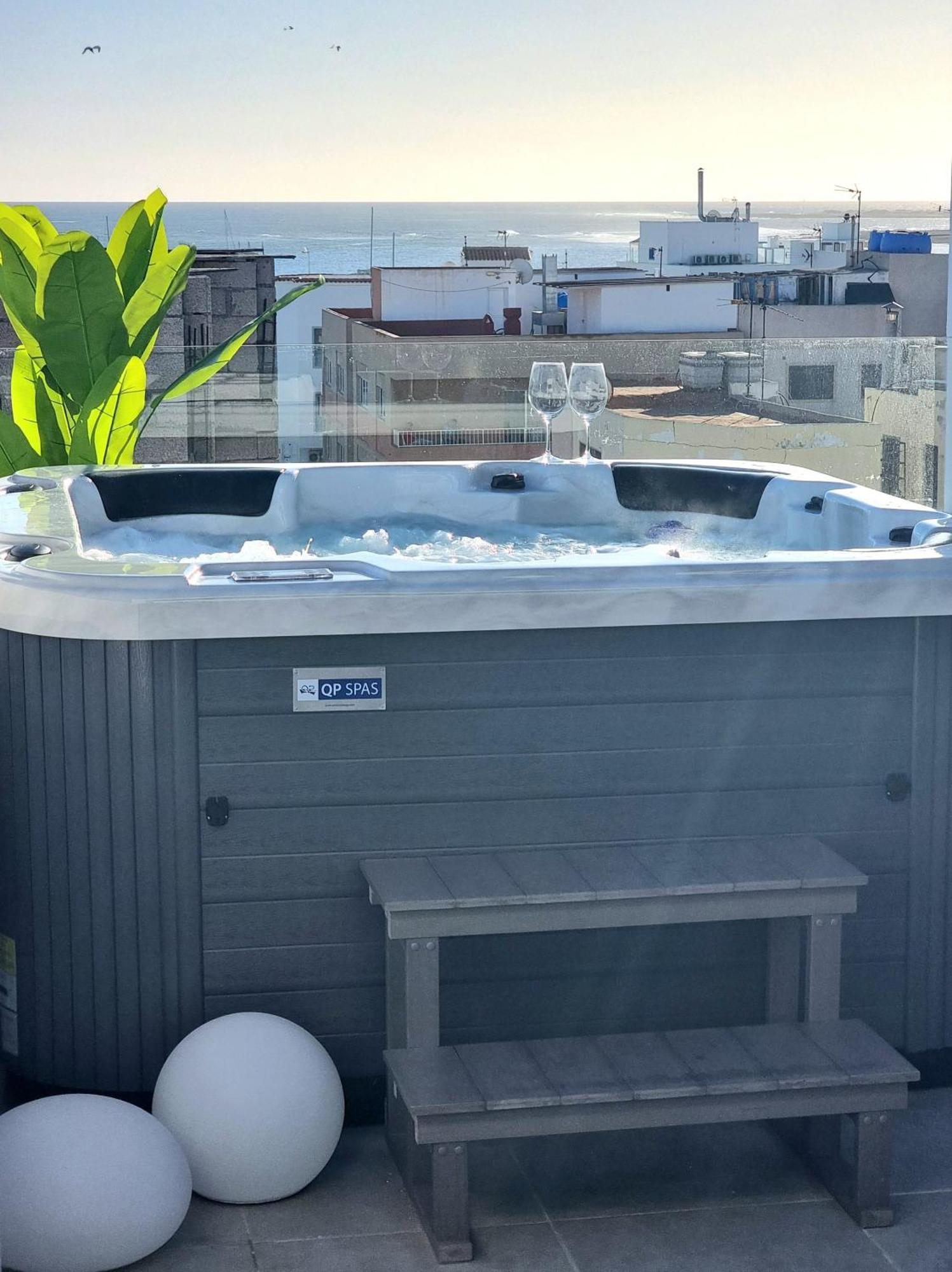 Apartment Luxury Penthouse Valentin With Jacuzzi *
