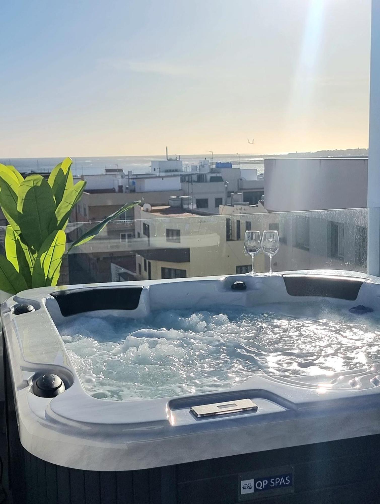 Apartment Luxury Penthouse Valentin With Jacuzzi Corralejo