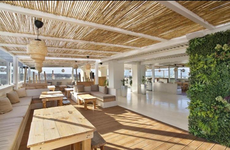 Elegant Next To The Sea! Apartment *