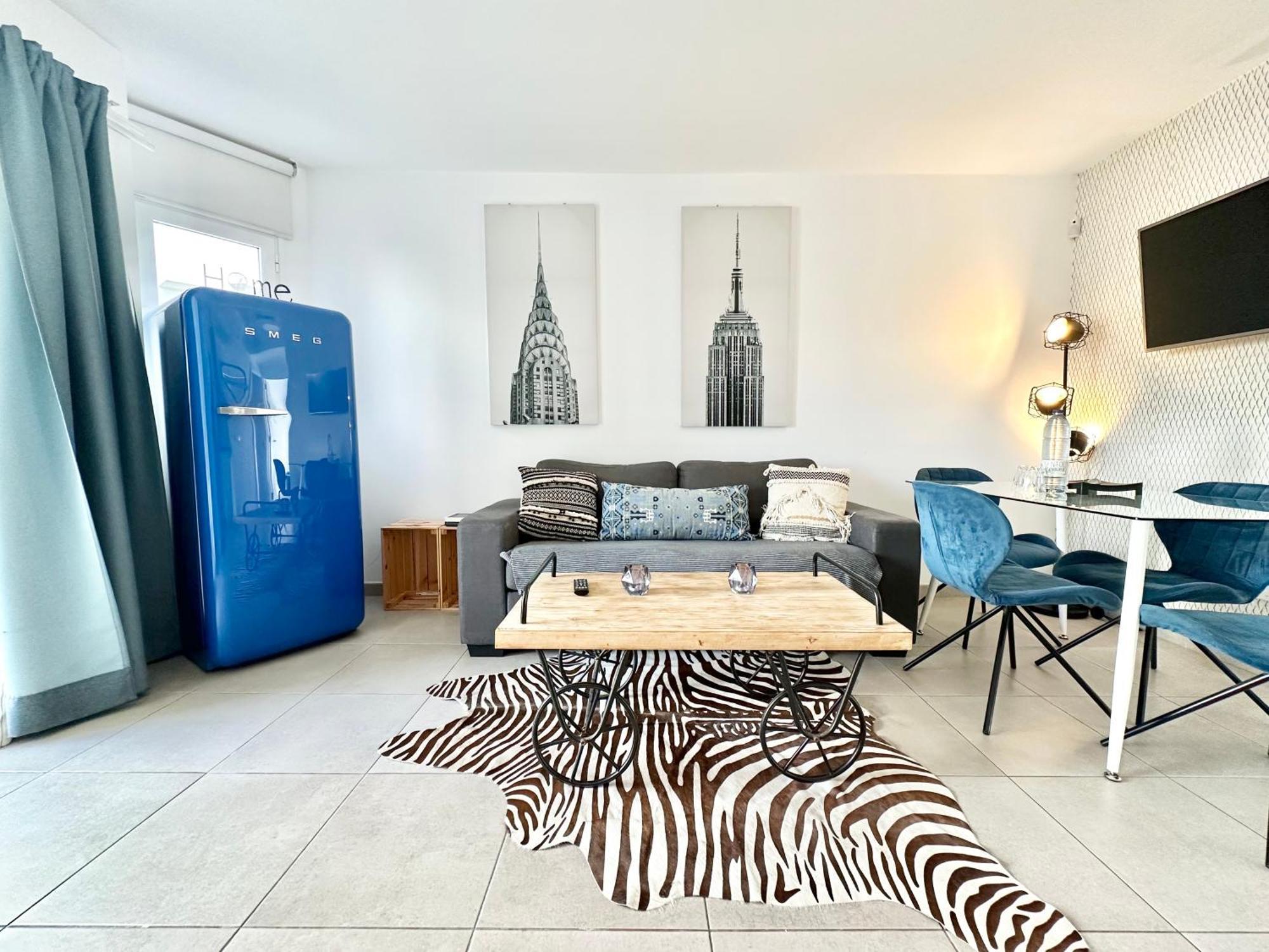 Cosmopolitan Con Piscina, Doble Terraza, Y Wifi Apartment